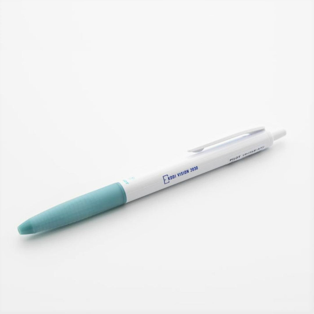 「KDDI VISION 2030」海洋プラスチックボールペン